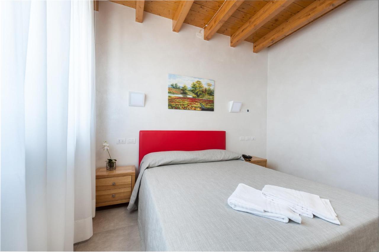 Agricampeggio Corte Tonolli Valeggio sul Mincio Bagian luar foto